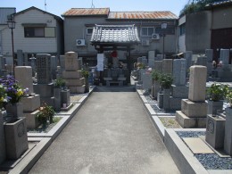 三野島霊苑（豊中市）